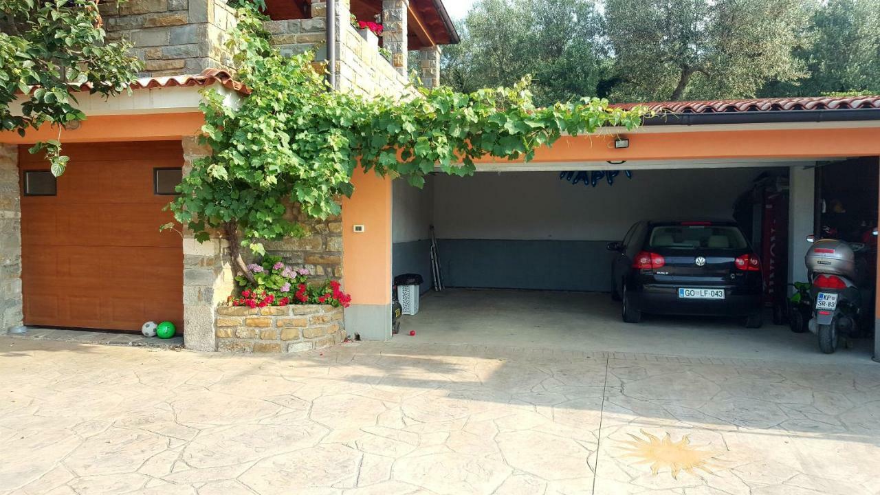 Apartment Wine & Olive Oil Mofardin Koper Eksteriør billede